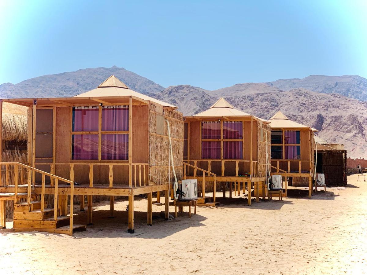 Half Moon Camp Otel Taba Dış mekan fotoğraf