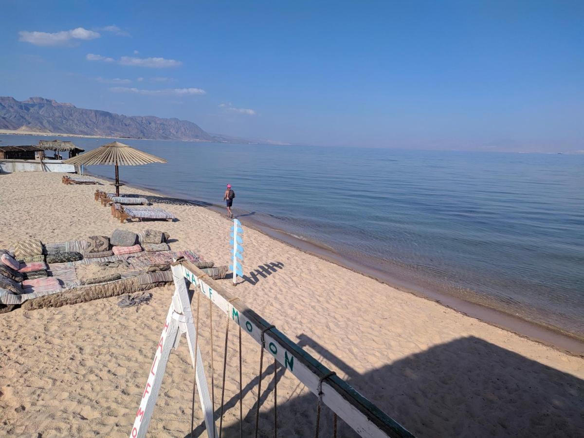 Half Moon Camp Otel Taba Dış mekan fotoğraf