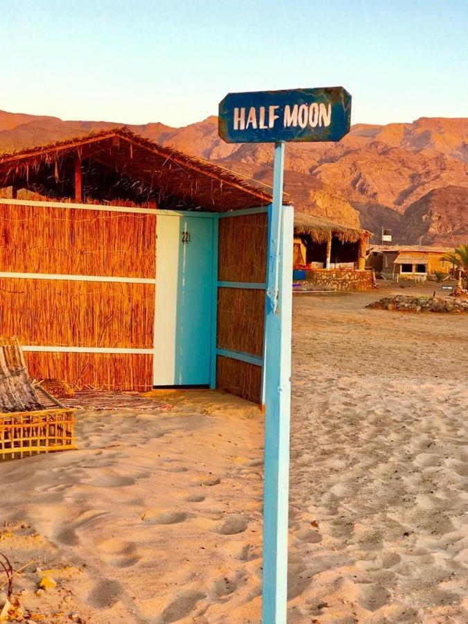 Half Moon Camp Otel Taba Dış mekan fotoğraf